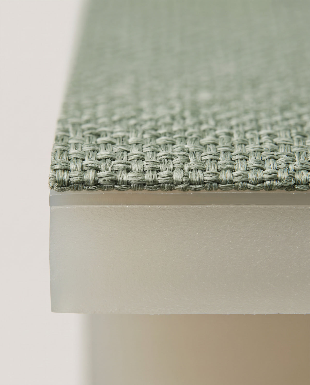 Cross section through the fabric outer and welded TPU core